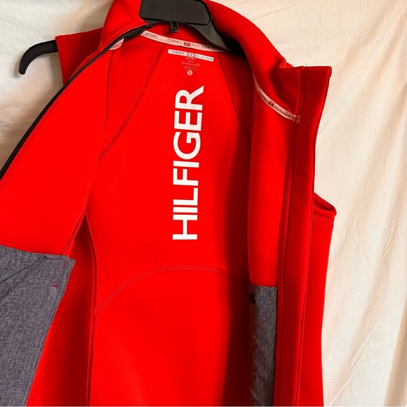 Tommy Hilfiger Red Zipper Vest - Picture 2 of 11